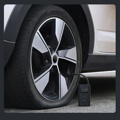 Xiaomi Mijia Air Pump 2 for Bicycles and Balls, Digital Tire Pressure Preset, Automatic Stop Charging, Type-C Multitool Inflator